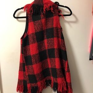 TCEC Sweaters - Black and red plaid sweater vest. TCEC Sweaters - Black and red plaid sweater vest.